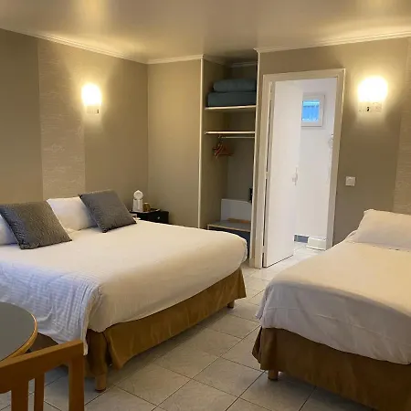Contact - Les Bleuets & Hotel 3*